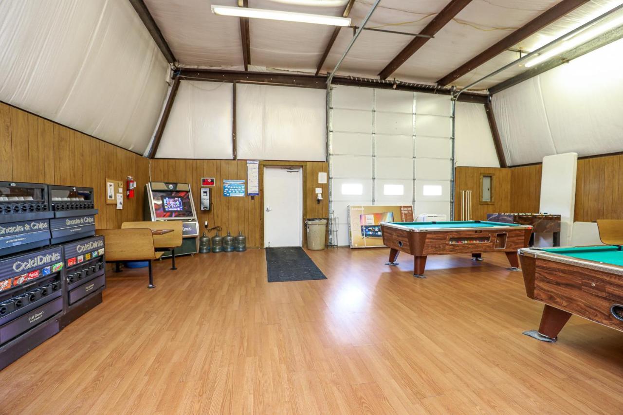 Spacious Home With Waterfront View-Welcome Pets Sneads Ferry Exteriör bild