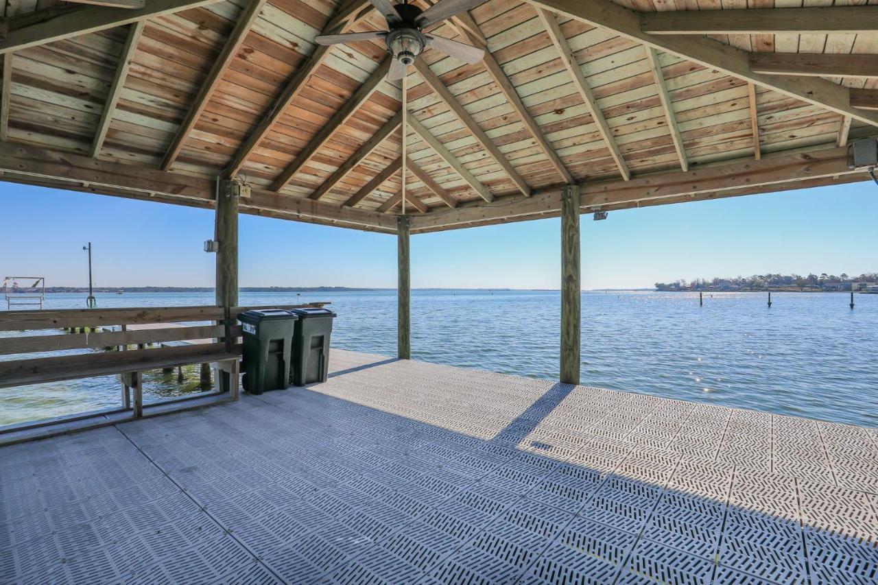 Spacious Home With Waterfront View-Welcome Pets Sneads Ferry Exteriör bild